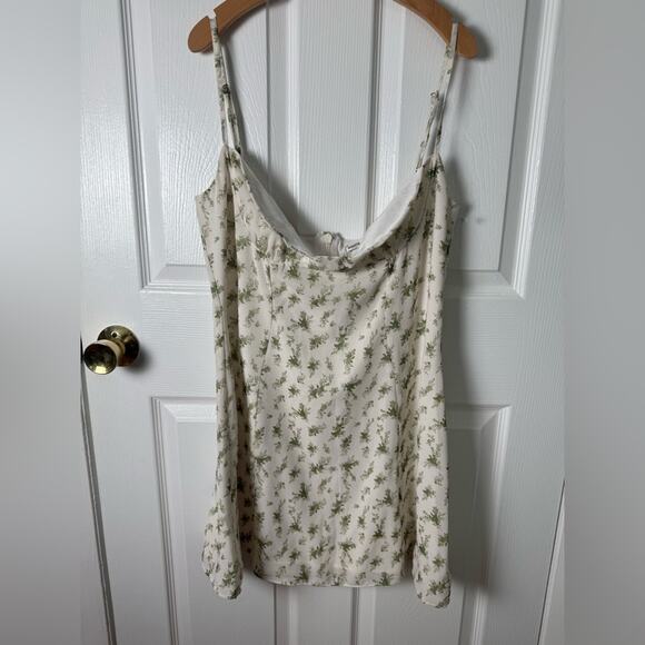 House of CB Christiana Mini Dress in Garden Print XL - Picture 2 of 10